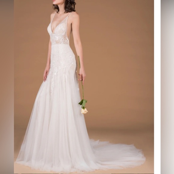 NWT Chic Nostalgia Electra Ivory Blush Lace Beaded Wedding Dress Size 6 - Picture 2 of 16